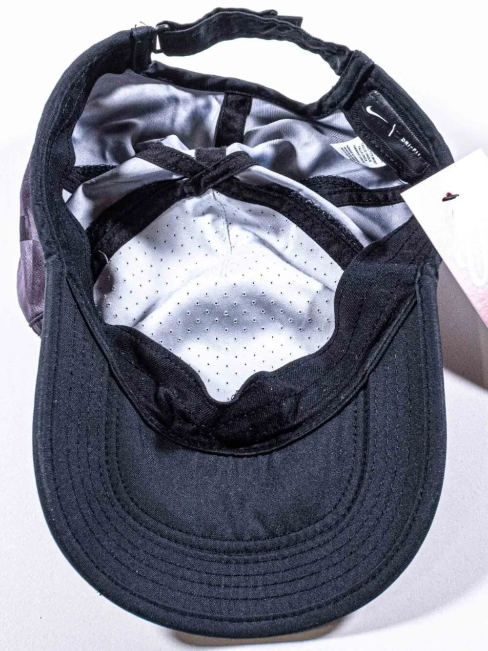 Nike Court AeroBill Tennis Cap 868557-010 Black Dri-FIT Featherlight Hat OSFA
